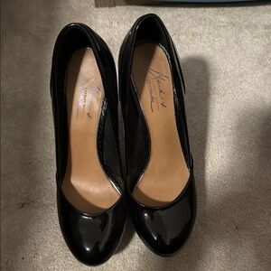 Badgley Mischka Heels